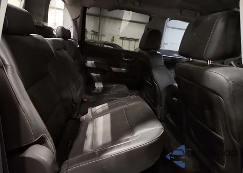 2015 Chevrolet Silverado K2500 Heavy Duty Ltz z USA, uszkodzony, nr VIN 1GC1KWE8XFF173711